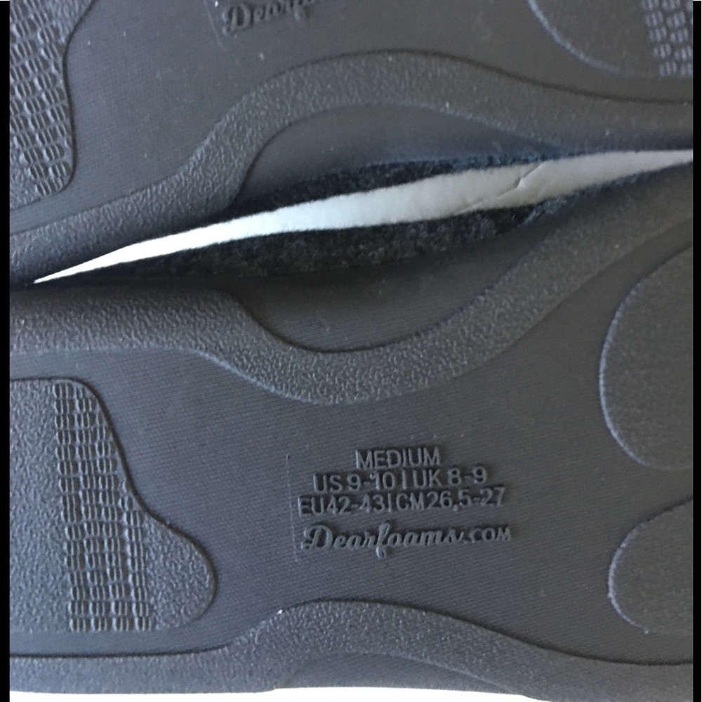 NWT Dear Foams Indoor/Outdoor Slip-on Shoes - Picture 4 of 5